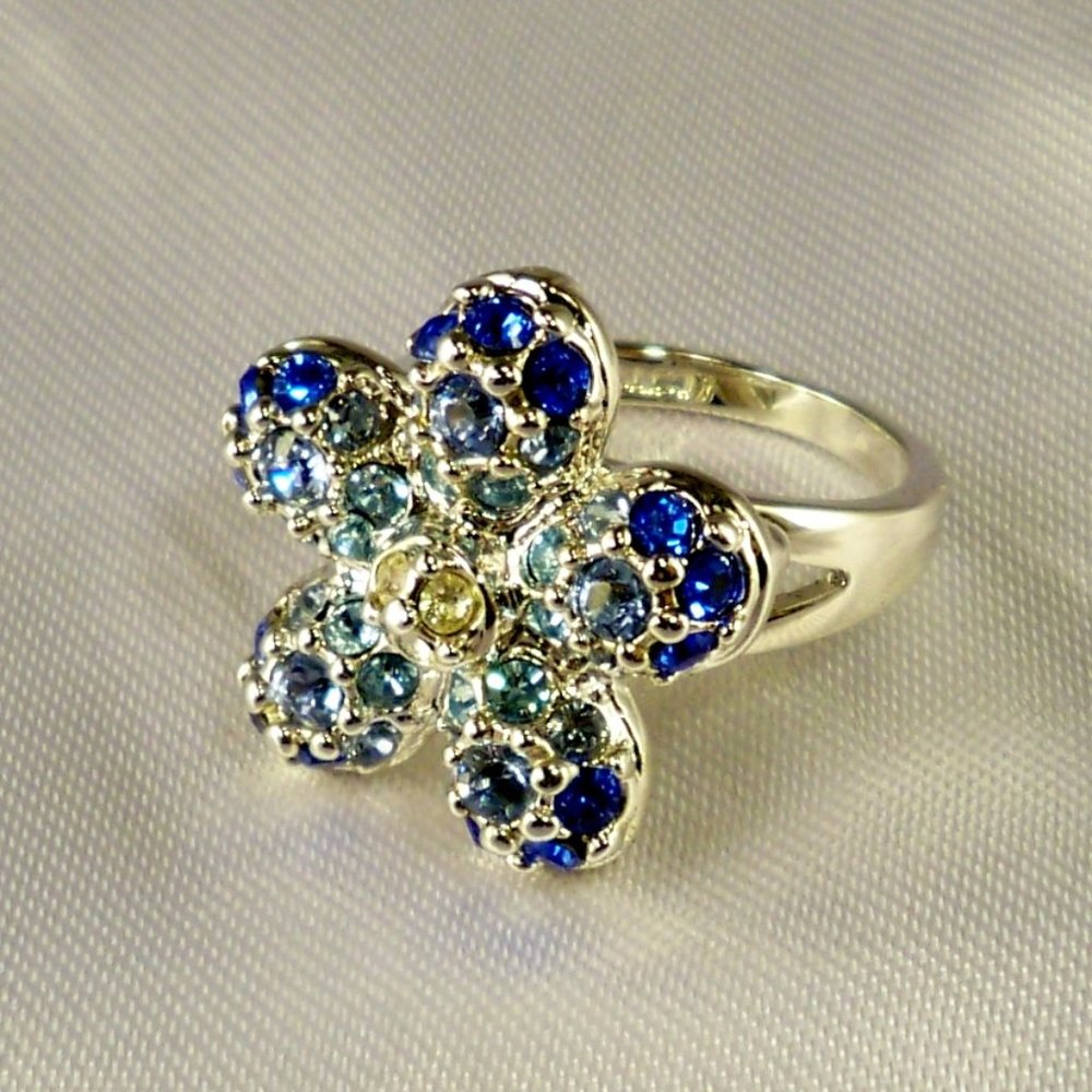 New Nolan Miller Blue, Aquamarine Crystal Flower Silver Ring